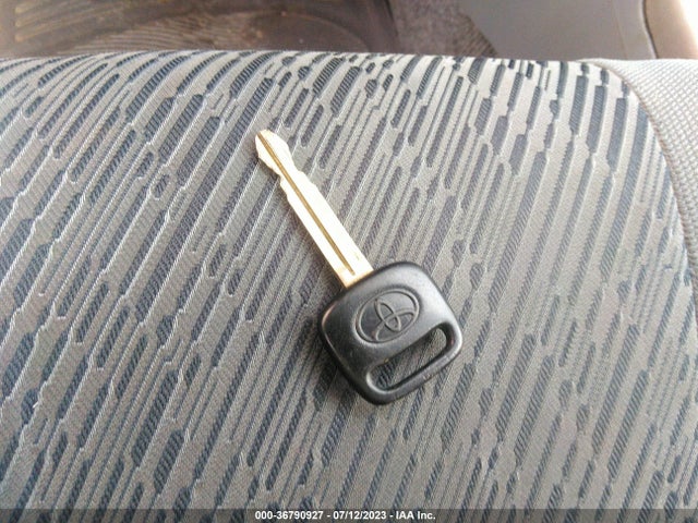 2002 TOYOTA RAV4 VIN: JTEHH20V220144957