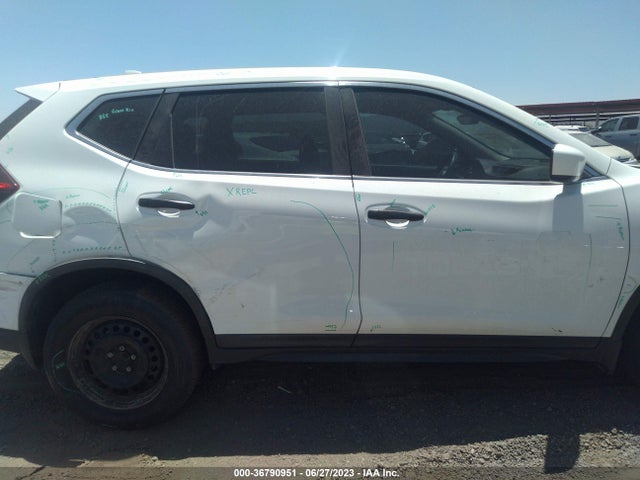 Nissan ROGUE S 2018 KNMAT2MT2JP556217 Image 5