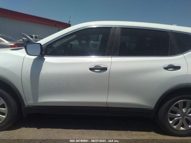 Nissan ROGUE S 2018 KNMAT2MT2JP556217 Image 6