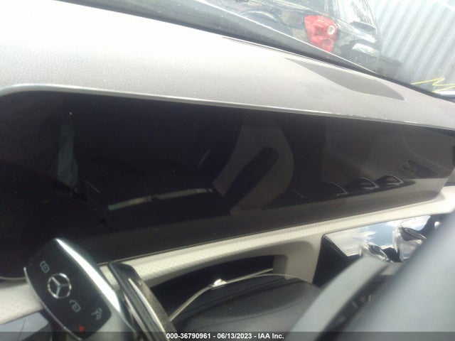 WDD3G4FBXLW040294 Mercedes-Benz A 220 4matic