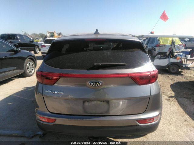 KNDPMCAC1H7063916 KIA Sportage Lx