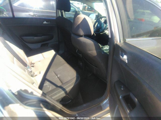 KNDPMCAC1H7063916 KIA Sportage Lx