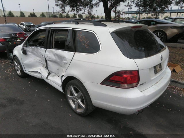 3VWPL7AJXEM623066 Volkswagen Jetta Sportwagen Tdi W/sunroof
