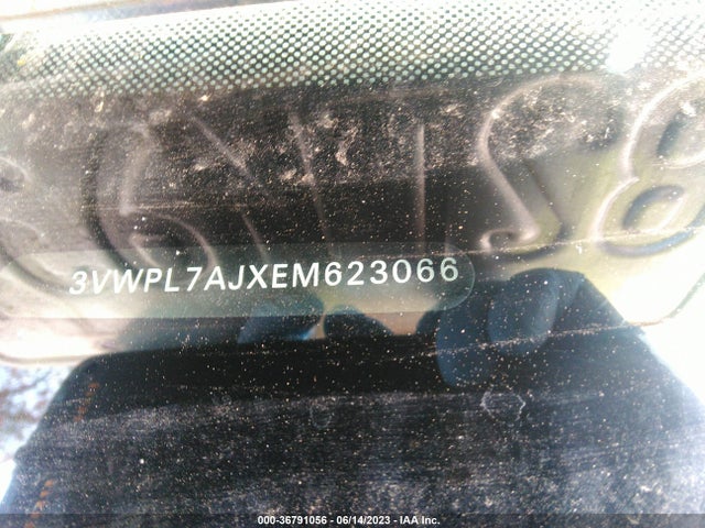 3VWPL7AJXEM623066 Volkswagen Jetta Sportwagen Tdi W/sunroof