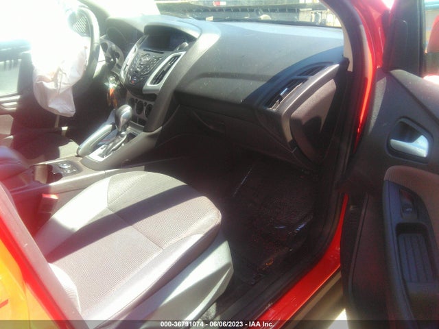 1FADP3F26EL176893 Ford FOCUS SE