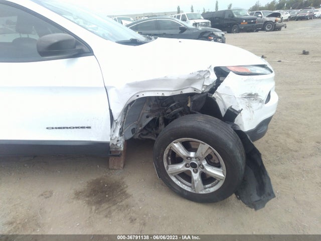 1C4PJLAB2EW313973 Jeep Cherokee Sport