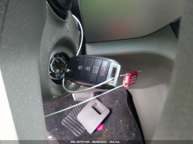 KNDPB3AC1E7581428 KIA Sportage Lx