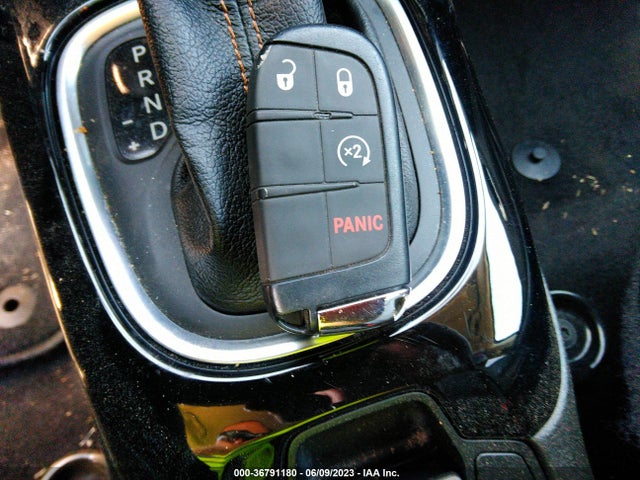 3C4NJDCB8MT586737 Jeep Compass Limited