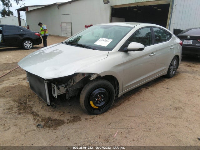 Hyundai ELANTRA SE 2017 5NPD84LF5HH117931 Image 2