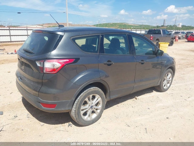 1FMCU0F71HUC87323 Ford ESCAPE S