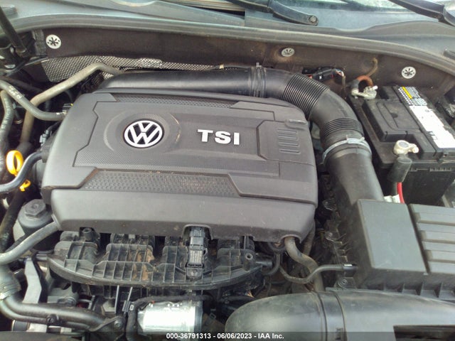 1VWAT7A34FC042785 Volkswagen Passat 1.8t Wolfsburg Ed