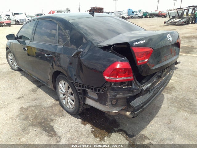 1VWAT7A34FC042785 Volkswagen Passat 1.8t Wolfsburg Ed