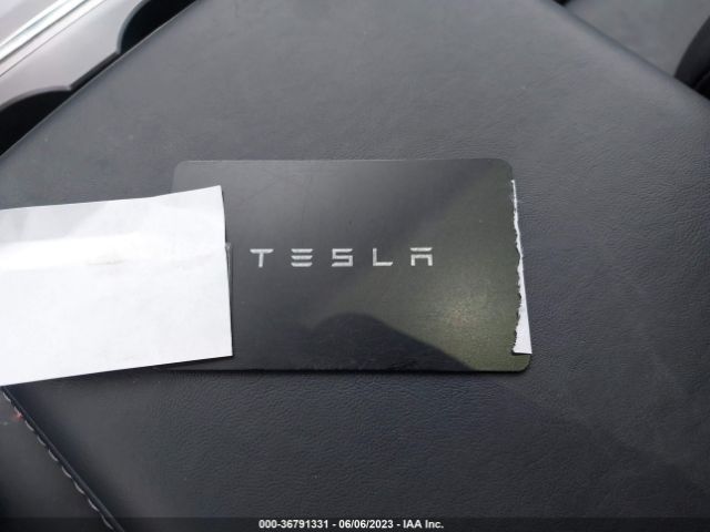 5YJ3E1EAXNF198200 Tesla MODEL 3