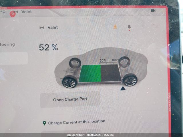 5YJ3E1EAXNF198200 Tesla MODEL 3