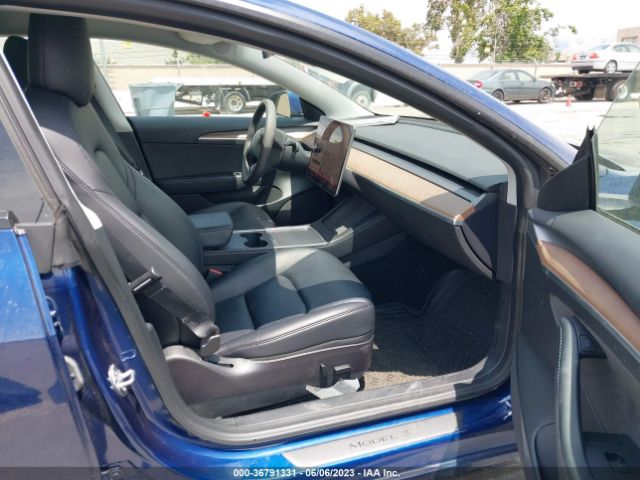 5YJ3E1EAXNF198200 Tesla MODEL 3