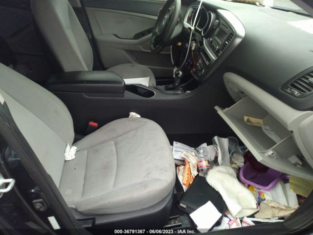 KNAGM4A74F5612670 KIA Optima Lx