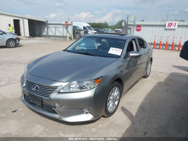 JTHBW1GG7F2083180 Lexus Es 300h Hybrid