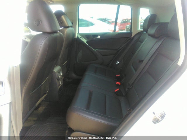 2015 VOLKSWAGEN TIGUAN SE VIN: WVGAV7AX0FW566865