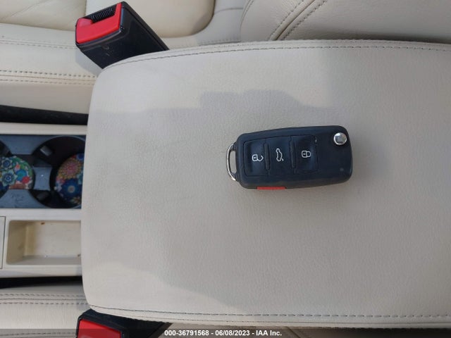 WVGBV3AX3EW083897 Volkswagen Tiguan R-line