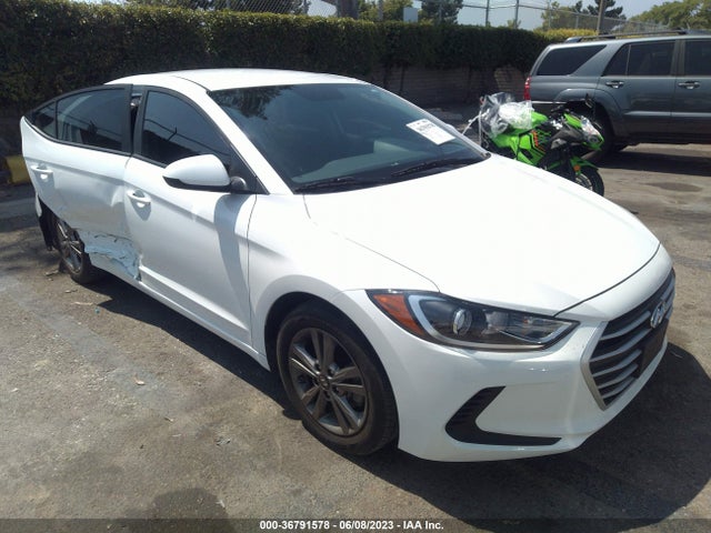 Hyundai ELANTRA SEL 2018 5NPD84LF0JH384853 main image
