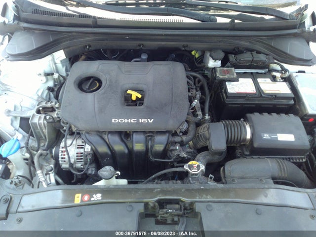 Hyundai ELANTRA SEL 2018 5NPD84LF0JH384853 Image 12