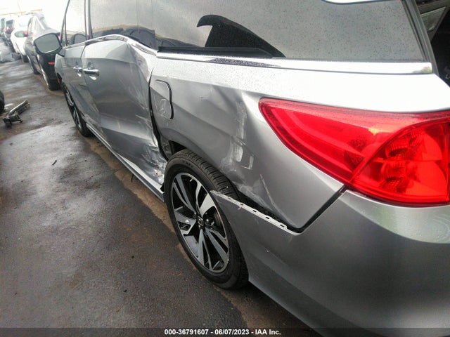 Honda Odyssey Elite 2018 5FNRL6H98JB105232 Image 12