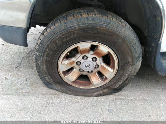 1998 TOYOTA 4RUNNER SR5 VIN: JT3HN86R7W0179577