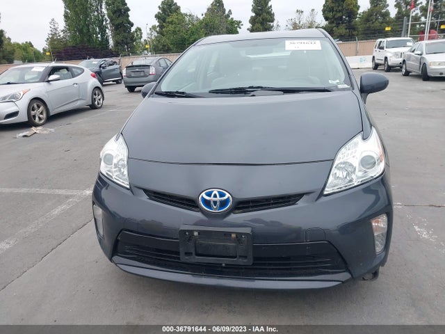 Toyota Prius Four 2015 JTDKN3DU3F1981906 Image 12