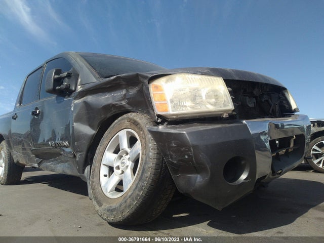 2007 NISSAN TITAN SE VIN: 1N6AA07B07N241737