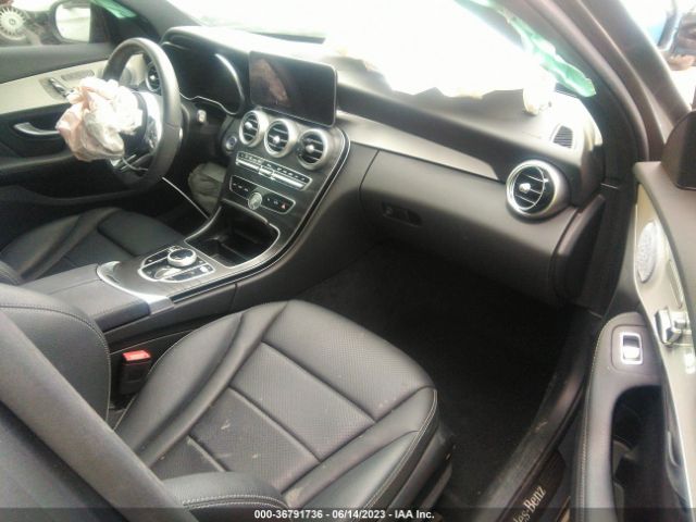 W1KWF8DB7MR612156 Mercedes-Benz C-class C 300