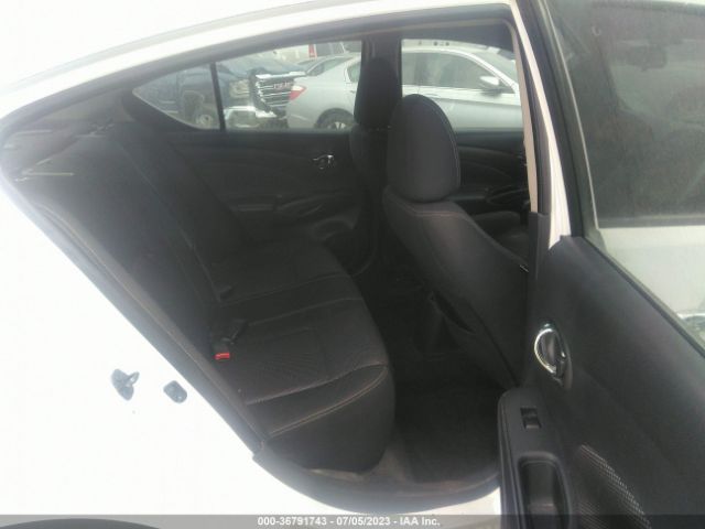 3N1CN7APXJL815073 Nissan Versa Sedan Sv