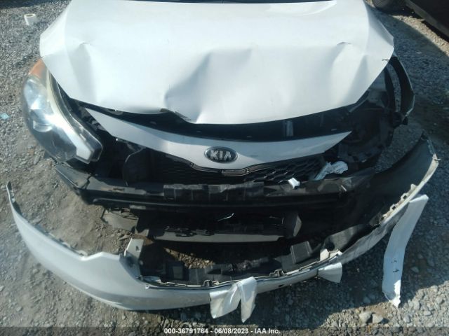 KNAFK4A60G5554373 KIA FORTE LX
