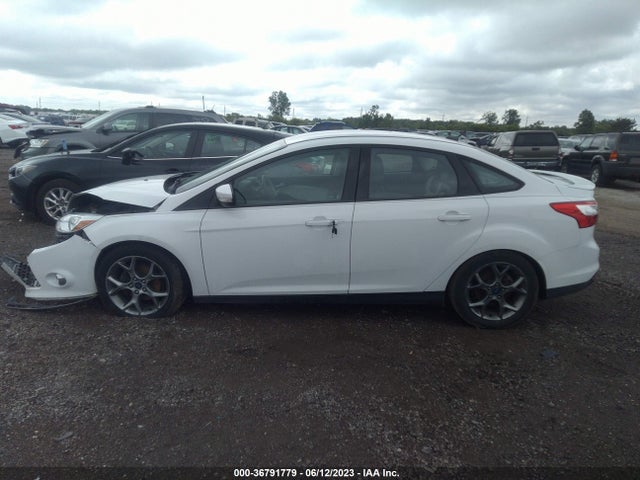 2014 FORD FOCUS SE VIN: 1FADP3F26EL235781