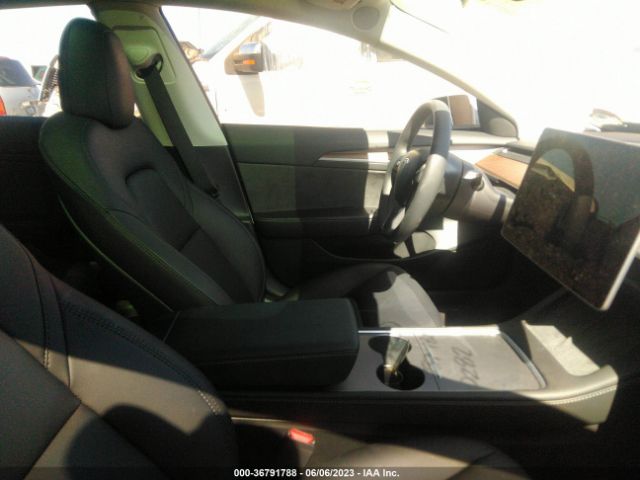 5YJ3E1EA3PF470282 Tesla MODEL 3