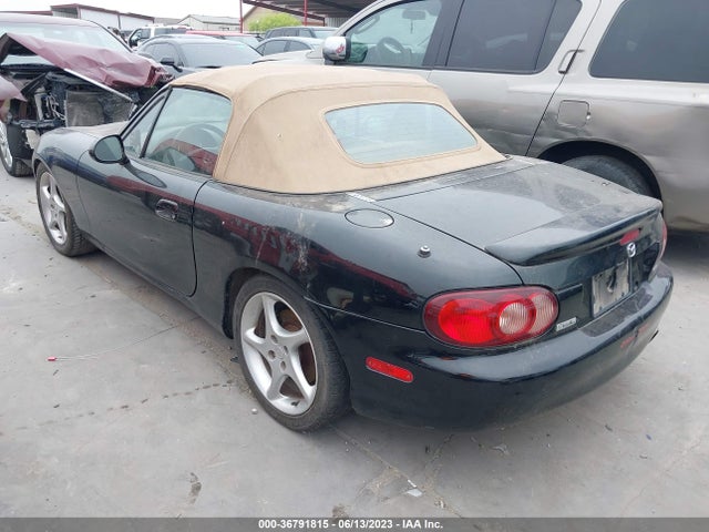 2001 MAZDA MX-5 MIATA BASE/LS VIN: JM1NB353610219180