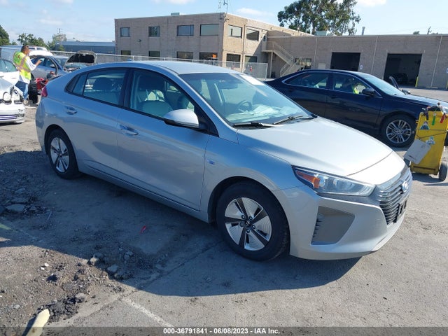 Hyundai Ioniq Hybrid Blue 2019 KMHC65LC2KU167434 main image