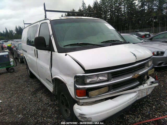 2001 CHEVROLET EXPRESS CARGO VAN VIN: 1GCFG25R811105454