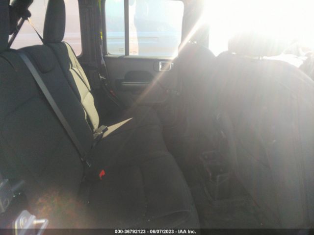 1C4HJXDG1JW181771 Jeep Wrangler Unlimited Sport