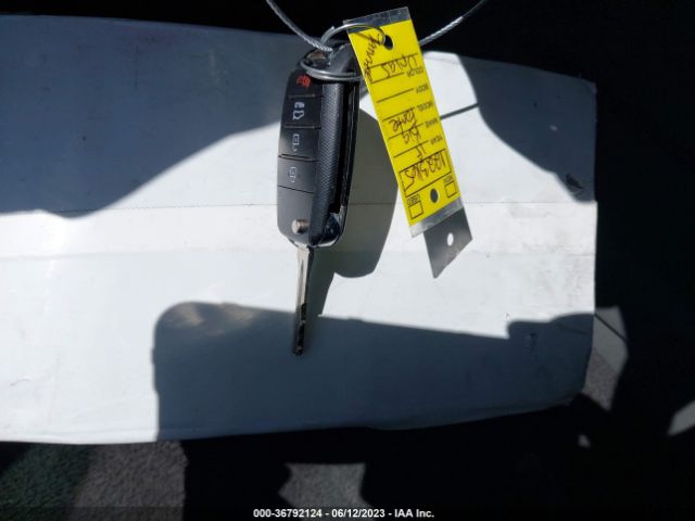 3KPFK4A7XJE181088 KIA FORTE LX