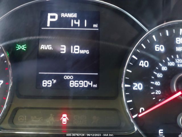 3KPFK4A7XJE181088 KIA FORTE LX