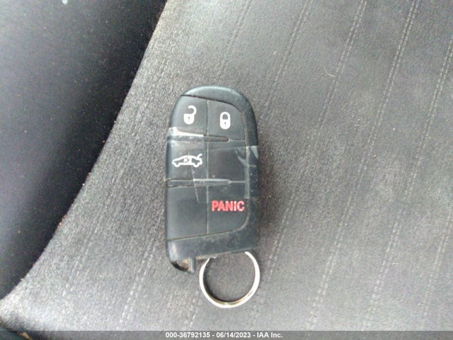 2C3CCAAG0JH308308 Chrysler 300 Touring