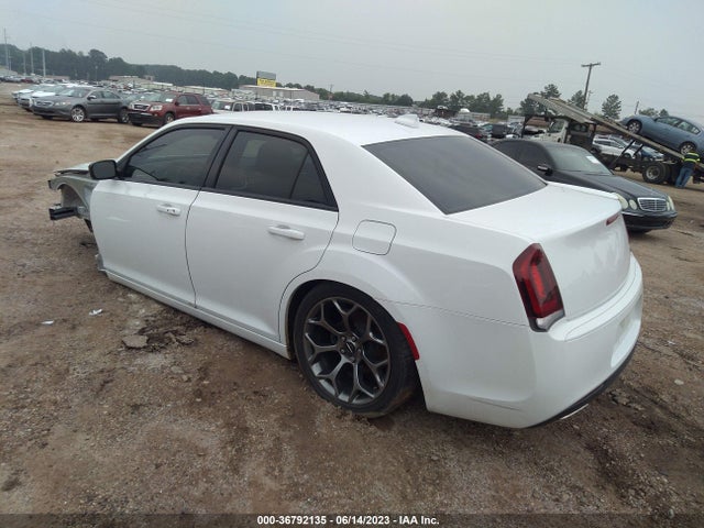 2C3CCAAG0JH308308 Chrysler 300 Touring