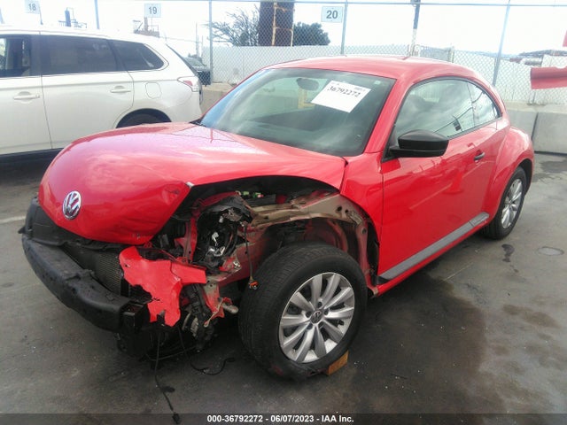 3VWF17AT9GM606989 Volkswagen Beetle Coupe 1.8t Fleet Edition