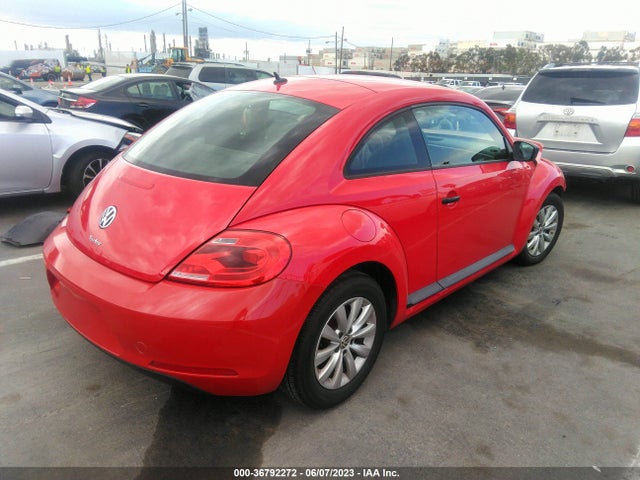 3VWF17AT9GM606989 Volkswagen Beetle Coupe 1.8t Fleet Edition