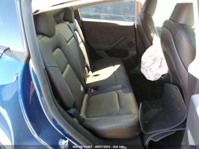 Tesla Model Y Long Range 2023 7SAYGDEE6PF780417 Image 8