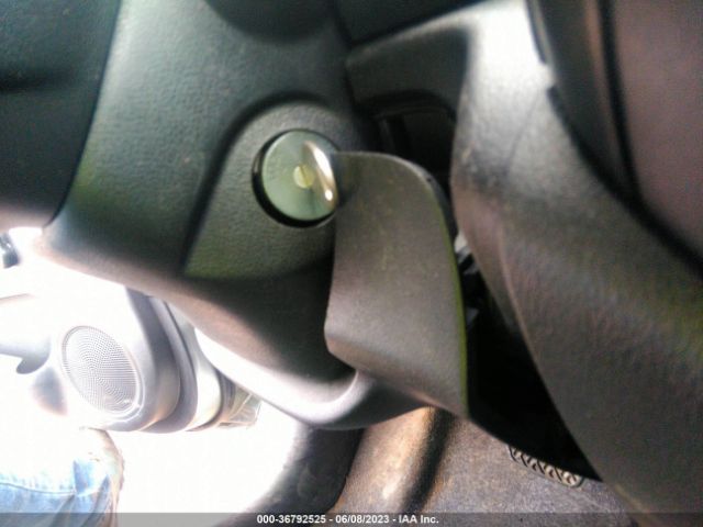 3N1CN7AP3EL825675 Nissan Versa S Plus