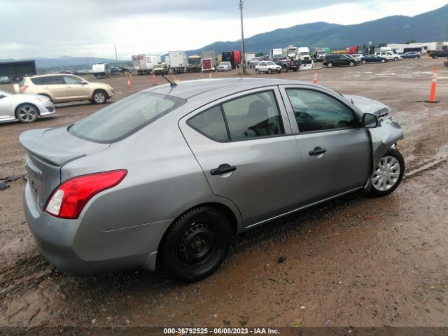 3N1CN7AP3EL825675 Nissan Versa S Plus