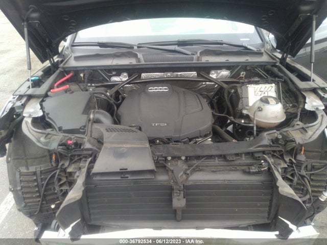 WA1BNAFY5J2086810 Audi Q5 Premium Plus