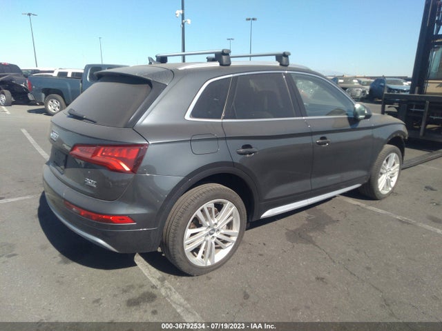 WA1BNAFY5J2086810 Audi Q5 Premium Plus