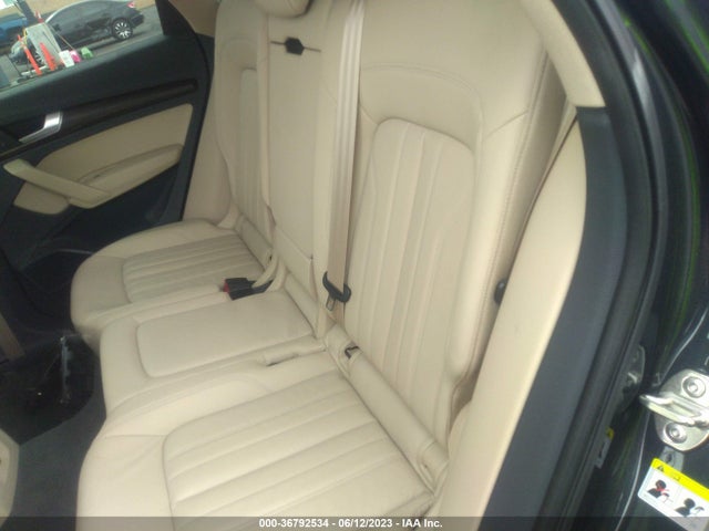 WA1BNAFY5J2086810 Audi Q5 Premium Plus
